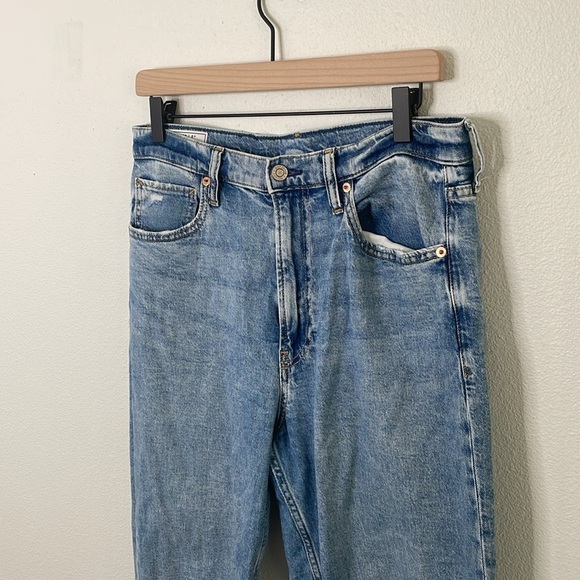 Gap 90s Loose High-Rise Distressed Jeans - Picture 4 of 11